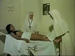 Đĩ Sandra thô có ba người xxx 2k vn dp đập