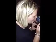 Fat Blond Nina Kayy Tát Snapped bởi Milf Sara Jay! porm vn