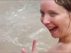 Cô gái ấn độ xxx sinh vien vn kế bên
