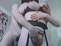 Vixen hư hỏng tuổi teen luôn tìm một cách để làm cho vl xxx com vn vòi nước cô ấy muốn